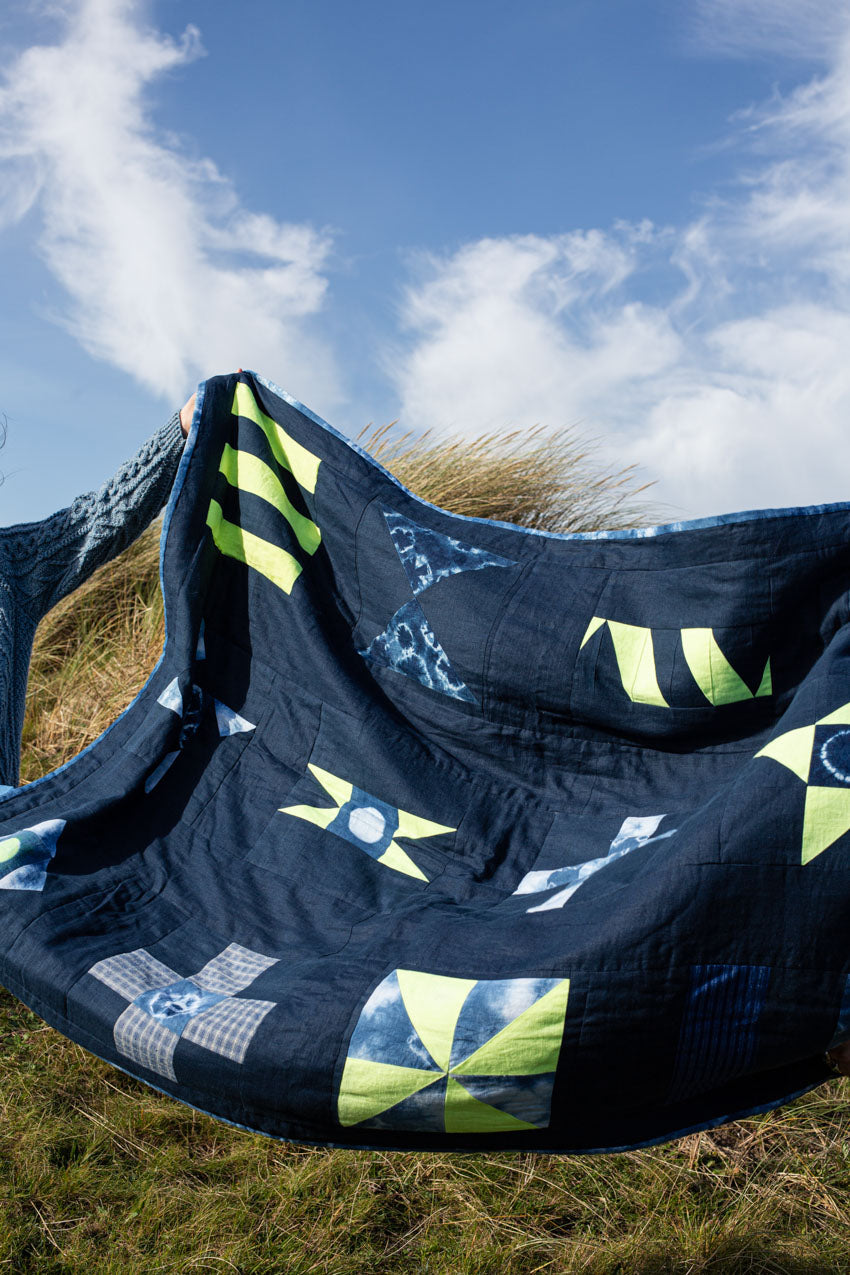 THE BIG BLUE THROW image 9