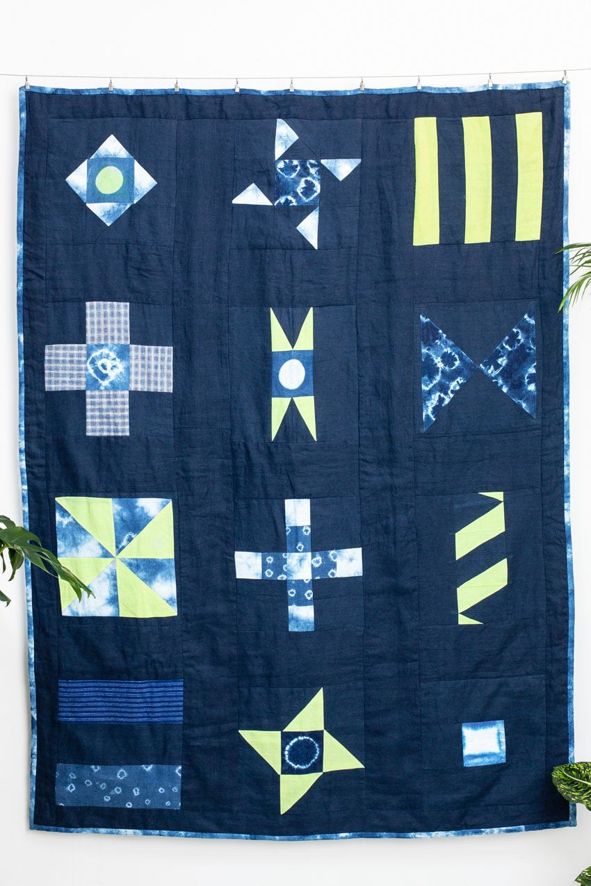 THE BIG BLUE THROW image 0